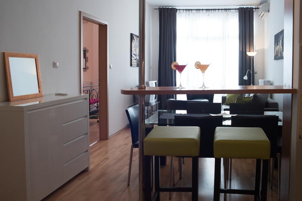 Apartment With Big Terrace Budapest Exterior foto